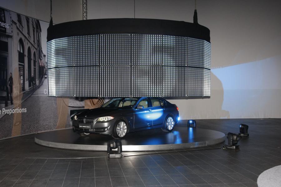  BMW 5-Series 2010 года  (фото 11 из 117)